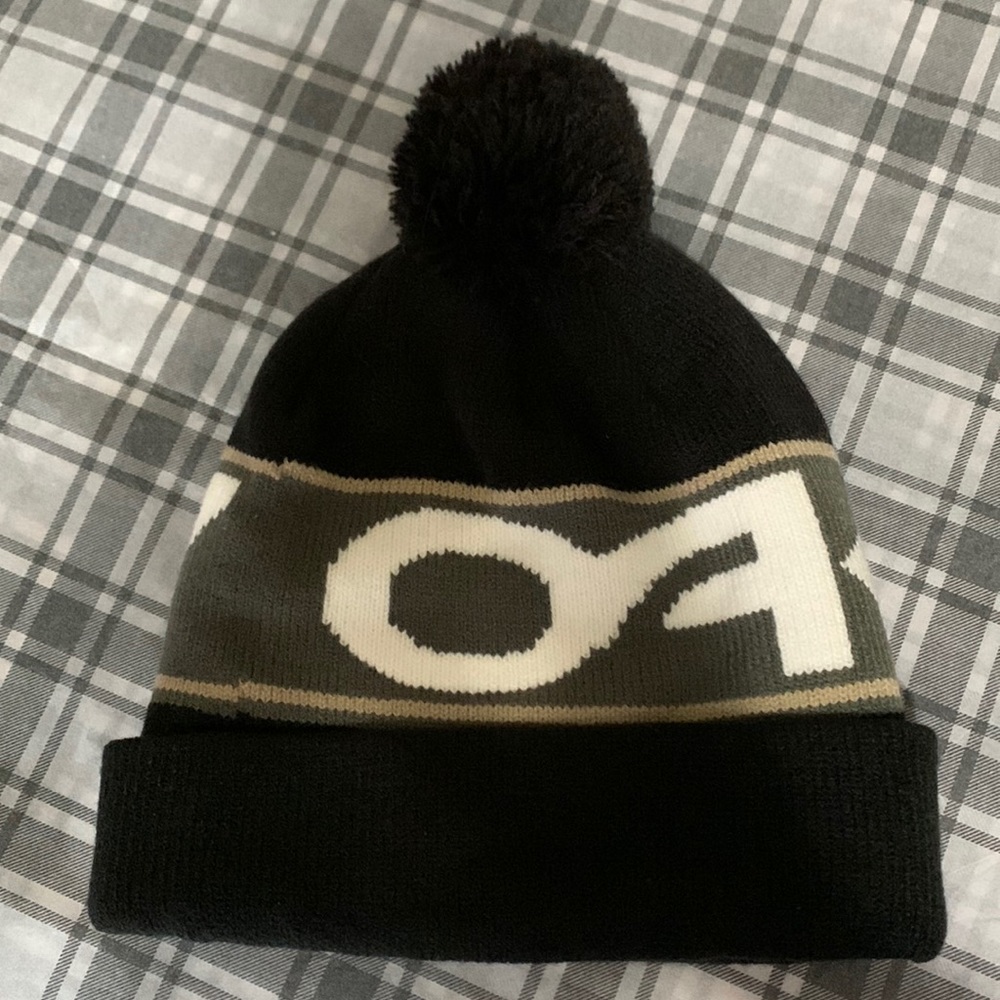 Oakley Beanie